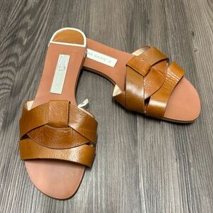 Zara Flat Sandals - Tan